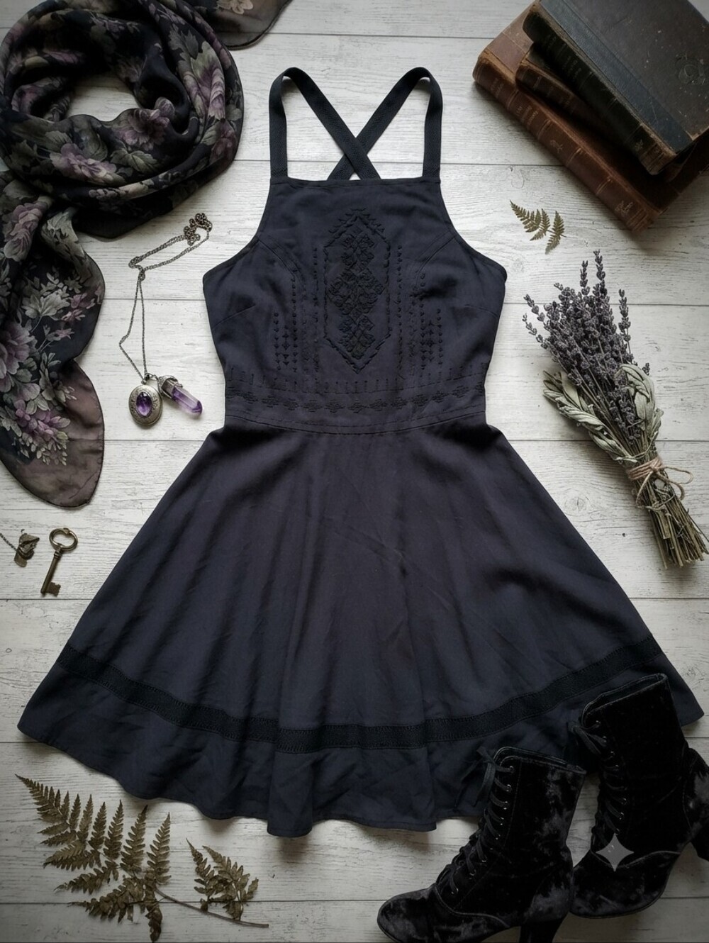 Kendall & Kylie Black Embroidered Criss Cross Strap Sleeveless Mini Dress